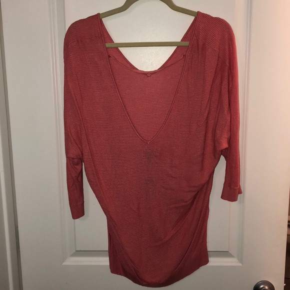 Top - Picture 2 of 4